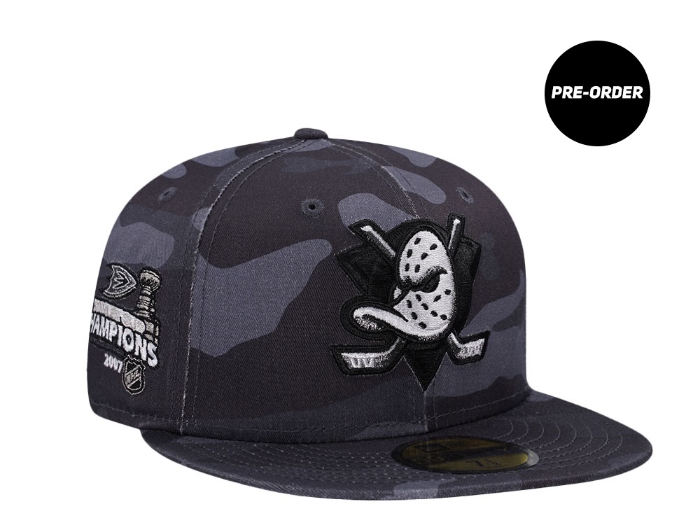 PRE-ORDER New Era Anaheim Ducks Stanley Cup Champions 2007 Vize Camo Prime EditionEdition 59Fifty Fitted Hat