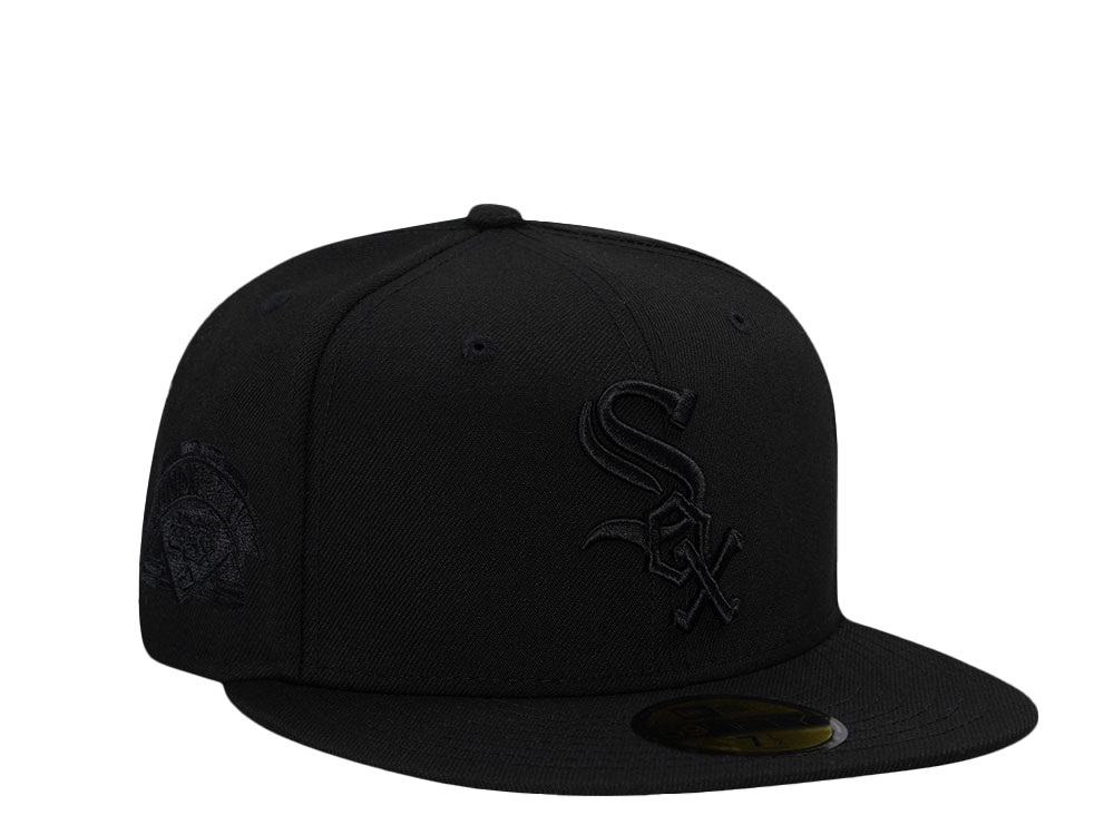 New Era Chicago White Sox Comiskey Park Blackout Pink Edition 59Fifty Fitted Hat