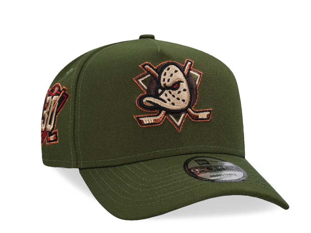 New Era Anaheim Ducks 30th Anniversary Horror Pack Rifle Green Edition 9Forty A Frame Snapback Hat